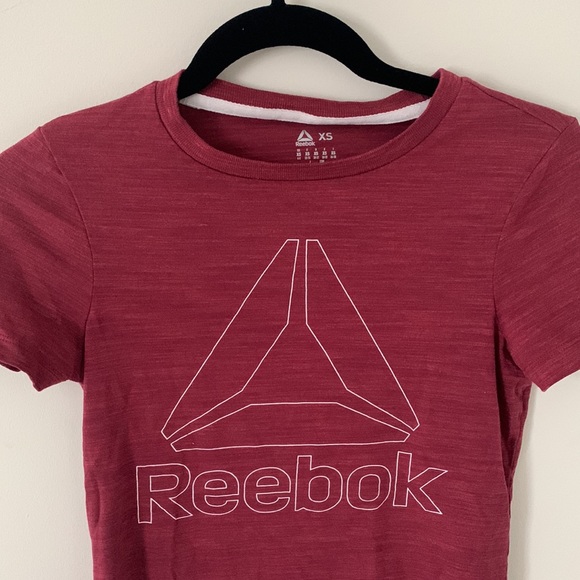 Reebok T Shirt Burgundy Red - Picture 2 of 4
